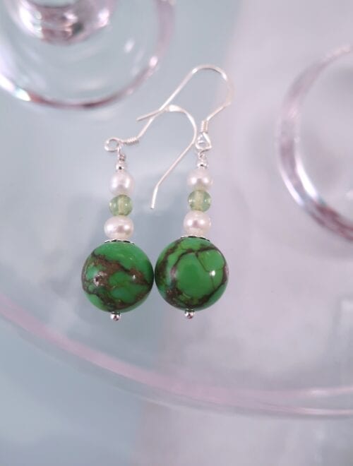 Turkos, Peridot, Sötvattenspärlor örhängen – Turkoser