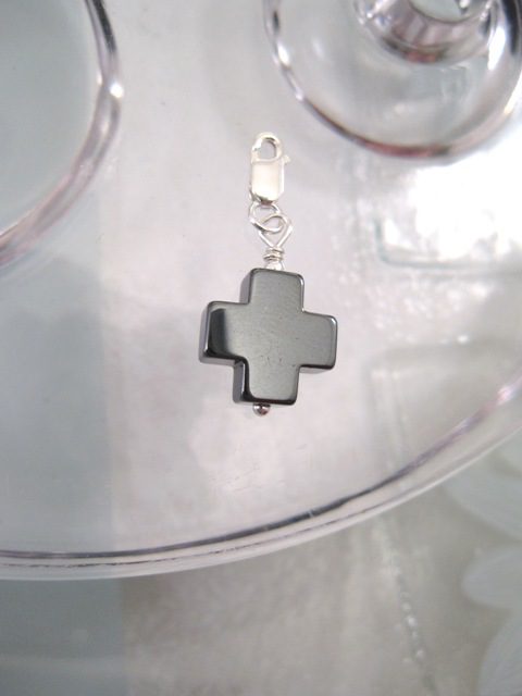 BerlockHematitTempelriddarKors