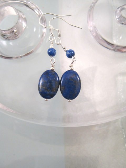 OrhangenLapisLazuliOvalRund