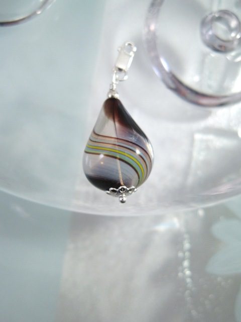 BerlockGlasLilaBlaGronDroppe