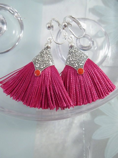 OrhangenClipsSilkesTofsarRosa