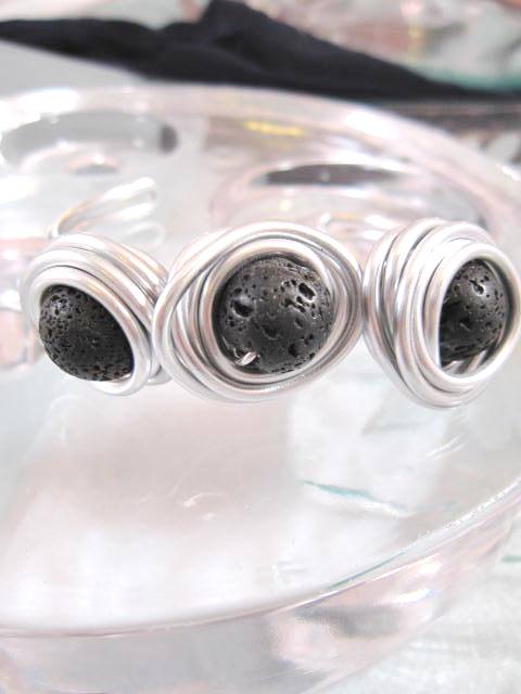 Aluminium o Lava armband - Rund/Inlindad/Svart/Justerbart/XL