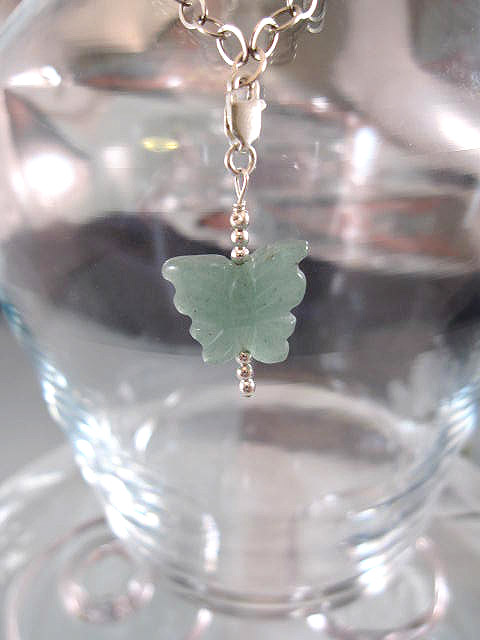 Berlock med karbinlås - Djur/Fjäril/Grön/Aventurin