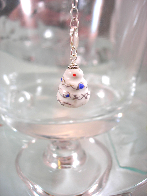 Berlock med karbinlås - Porslinsdjur/Ormens år