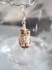 Berlock med karbinlås - Porslinsdjur/Uggla/3D