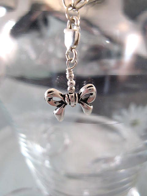 Berlock med karbinlås - Rosett/3D/Pryl