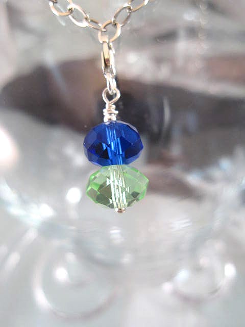 Berlock med karbinlås - Fasett/Swarovskikristaller/Koboltblå/Ljusgrön