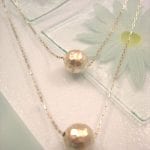 Silverhalsband med silverkulor - Hamrade/Rund/Tvåradigt