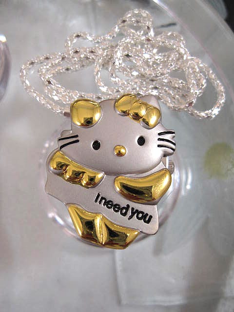 Bonus erbjudande 2000 - Hello Kitty halsbandsklocka - I need you