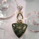 Ametist & Serafinit hänge - Fasett/Cab/Droppe/Kant/Grön/XL