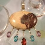 Jaspis med Ametist, Granat & Topaser - Cab/Fasett/Multisten