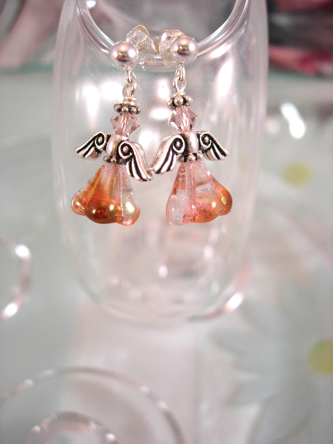 Glas o Swarovskikristall örhängen - Studs/Ängel/Rosa