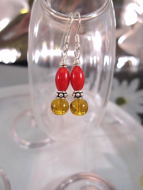 Korall o Citrin örhängen - Pärlor