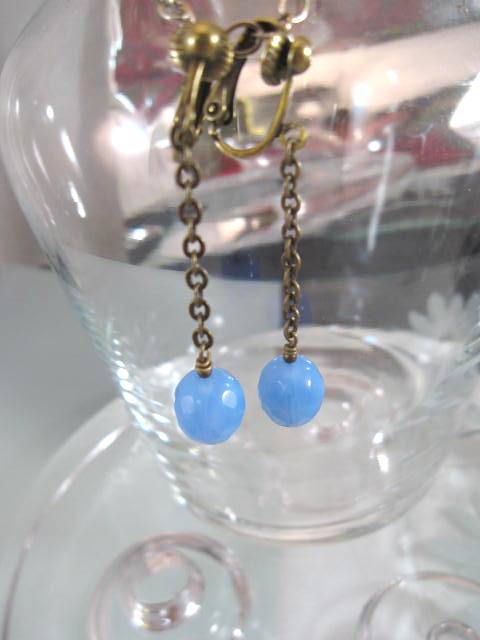 Clips örhängen med Glaspärlor på kedja - Fasett/Antik