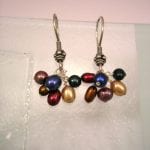 Sötvattenspärlor örhängen - Multifärg/Klase