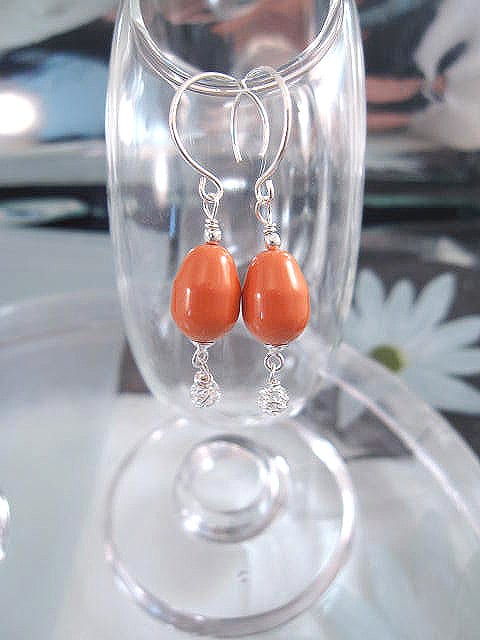 Swarovskipärlor o Meshpärlor örhängen - Korall/Droppe