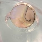 Pärlemor ring - Vit/Rund