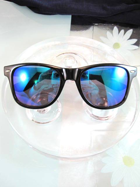 Solglasögon - Blå/Retro/Unisex